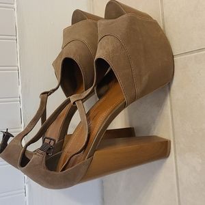 Womans Platform Heels
